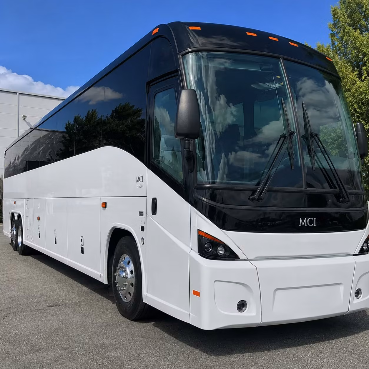 airport transfers and long distance employee transportation from wentzville