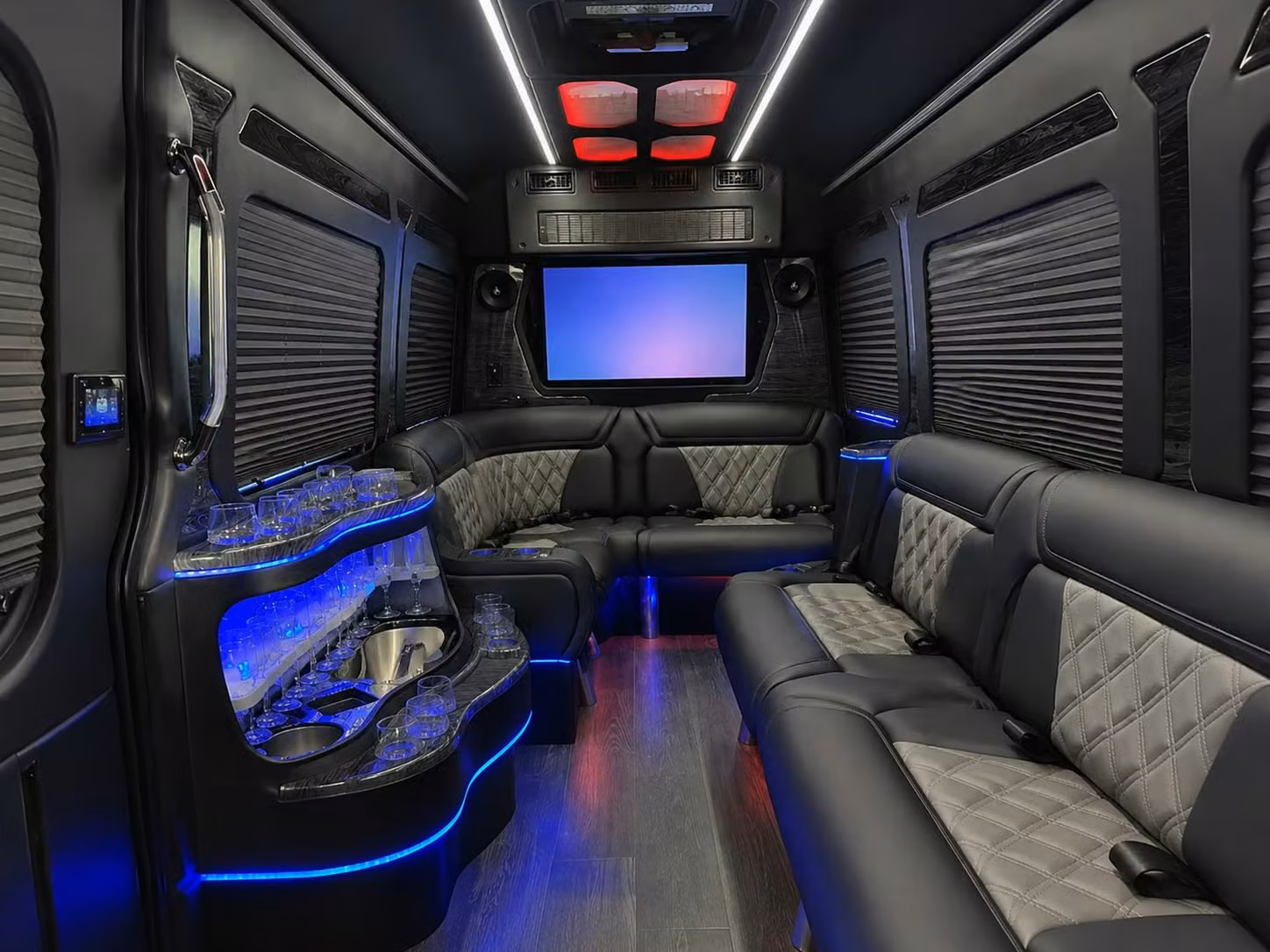 corporate transportation to st louis venues stadiums and business districts