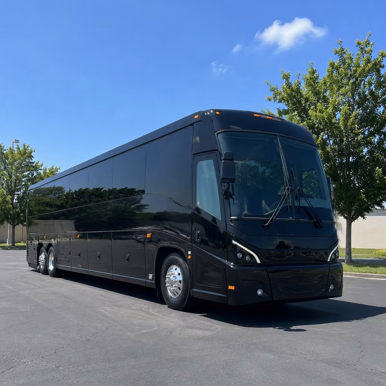 private charter bus rentals for military ceremonies homecomings and veteran events in wentzville