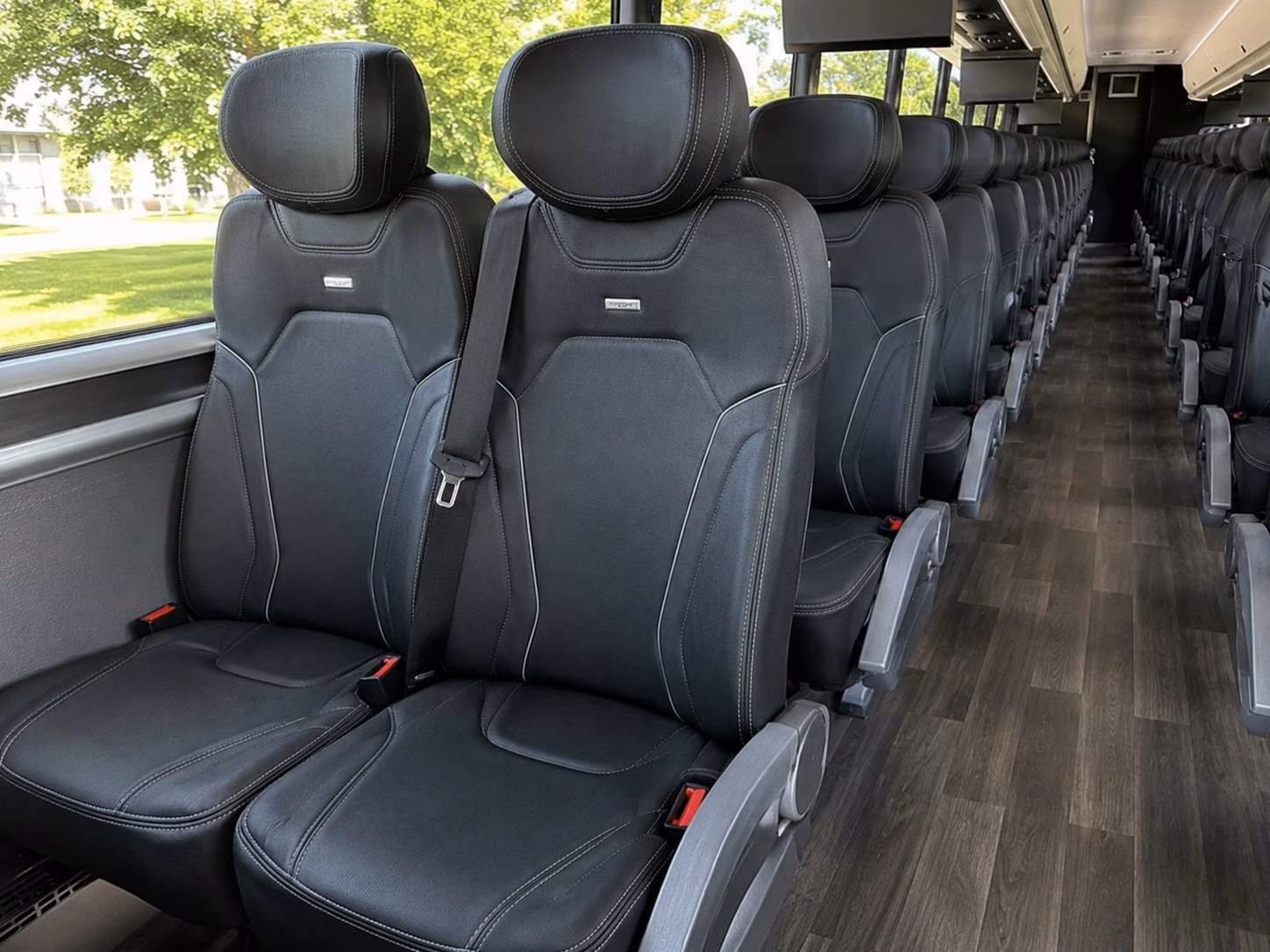shuttle your guests between hotels and wentzville wedding venues without the parking headache