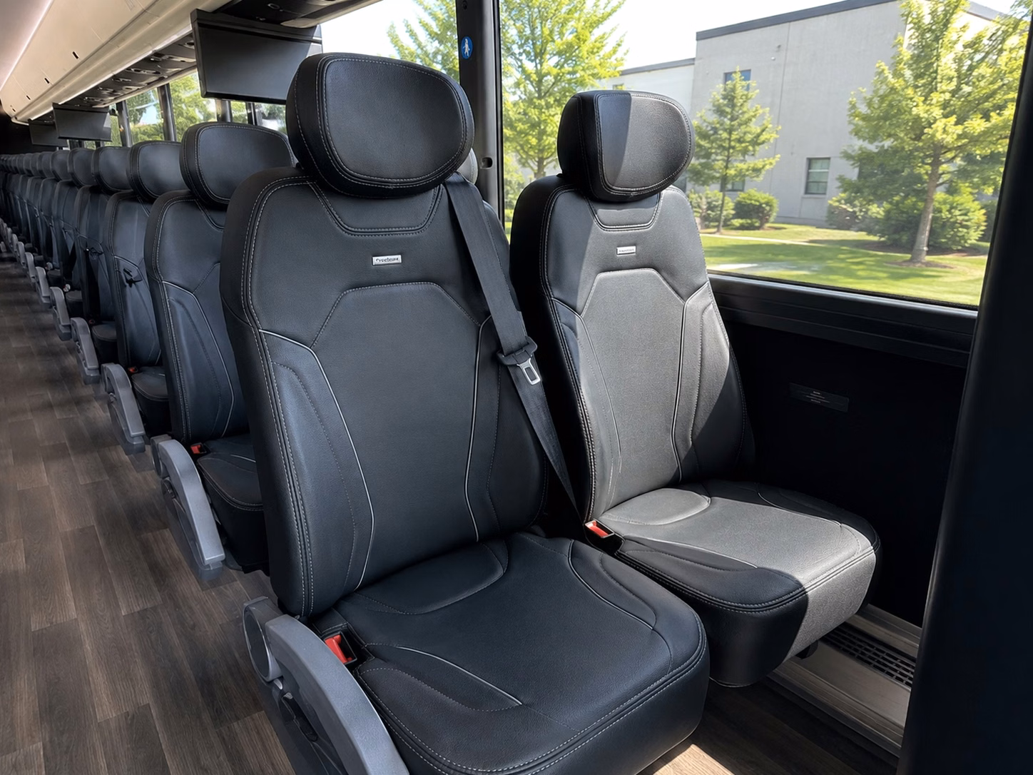 wentzville charter bus shuttles for fort leonard wood personnel and dod approved events