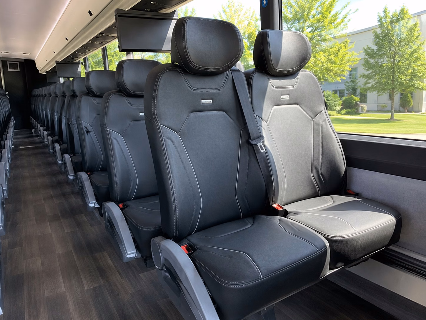 wentzville wedding shuttle services bus rentals